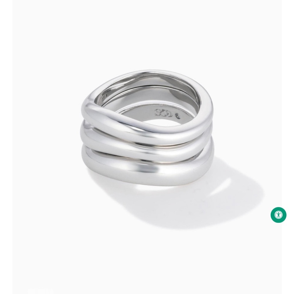 Stella & Dot silver ring trio size 5